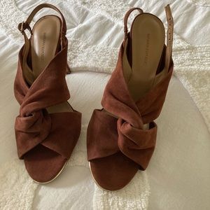 Banana republic sling back heel